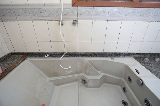 Imagem Casa com 5 Quartos à Venda,  em Jardim Itu - Porto Alegre