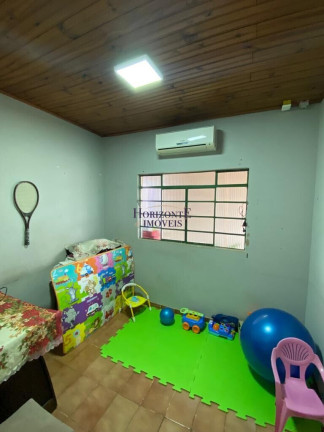 Imagem Sobrado com 3 Quartos à Venda, 266 m² em Conjunto Residencial Estrela Do Sul - Campo Grande