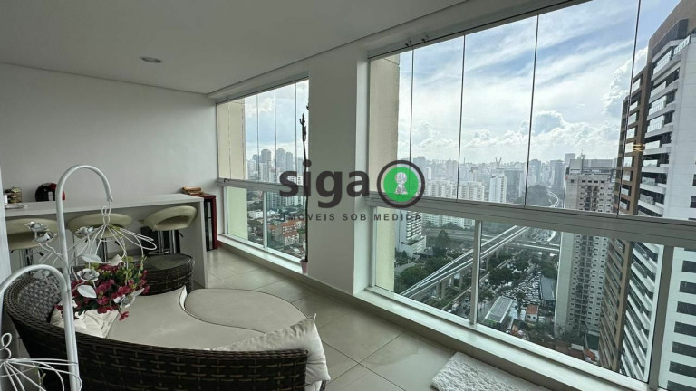 Imagem Apartamento com 3 Quartos à Venda, 370 m² em Campo Belo - São Paulo