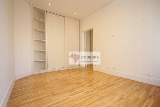 Imagem Apartamento com 3 Quartos à Venda, 244 m² em Moema - São Paulo Imagem Apartamento com 3 Quartos à Venda, 244 m² em Moema - São Paulo