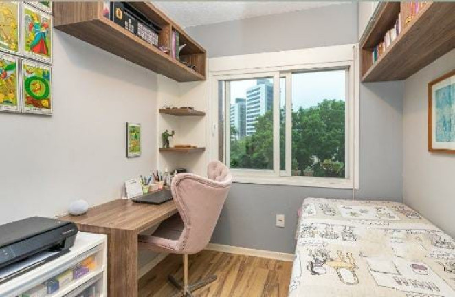 Imagem Apartamento com 3 Quartos à Venda, 78 m² em Petrópolis - Porto Alegre Imagem Apartamento com 3 Quartos à Venda, 78 m² em Petrópolis - Porto Alegre