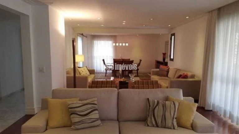 Apartamento com 3 Quartos à Venda, 272 m² em Campo Belo - São Paulo