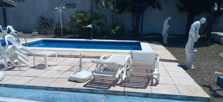 Imagem Casa com 4 Quartos à Venda, 500 m² em Barra Do Jacuípe - Camaçari