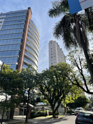 Imagem Apartamento com 3 Quartos à Venda, 330 m² em Moinhos De Vento - Porto Alegre