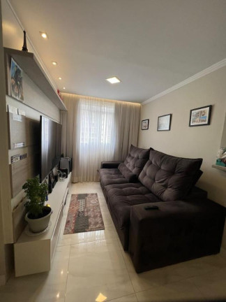 Imagem Imóvel com 2 Quartos à Venda, 55 m² Imagem Imóvel com 2 Quartos à Venda, 55 m²