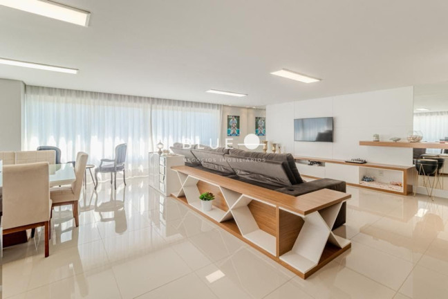 Apartamento com 4 Quartos à Venda, 216 m² em Praia Grande - Torres
