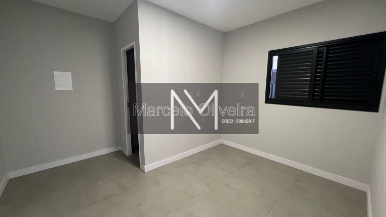 Imagem Casa com 3 Quartos à Venda, 250 m² em Parque Industrial - São José Dos Campos Imagem Casa com 3 Quartos à Venda, 250 m² em Parque Industrial - São José Dos Campos