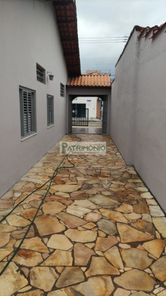 Imagem Casa com 3 Quartos à Venda, 290 m² em Centro - Ubatuba Imagem Casa com 3 Quartos à Venda, 290 m² em Centro - Ubatuba