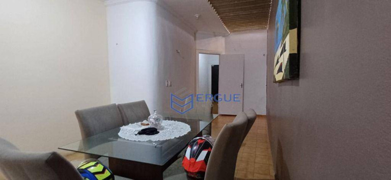 Imagem Casa com 3 Quartos à Venda, 169 m² em Maraponga - Fortaleza