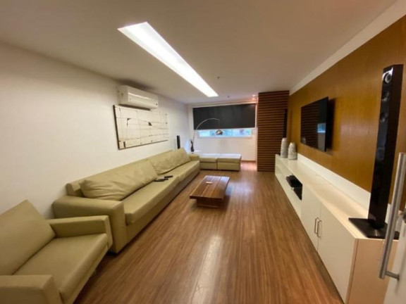 Imagem Imóvel com 3 Quartos à Venda, 128 m² em Icaraí - Niterói