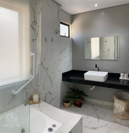 Imagem Apartamento com 4 Quartos à Venda, 142 m² em Centro - Balneário Camboriú Imagem Apartamento com 4 Quartos à Venda, 142 m² em Centro - Balneário Camboriú