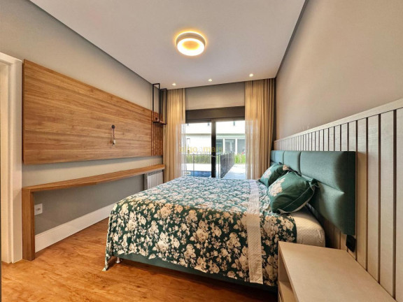 Casa com 4 Quartos à Venda, 400 m² em Condominio Playa Vista - Xangri-lá