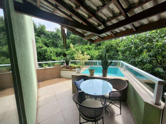 Imagem Casa com 5 Quartos à Venda, 180 m² em Sape - Niterói