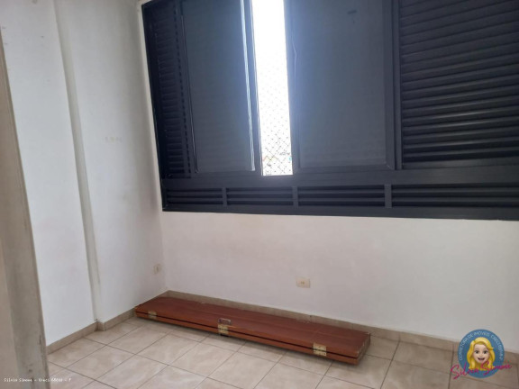 Apartamento com 2 Quartos para Alugar, 70 m² em Gonzaga - Santos