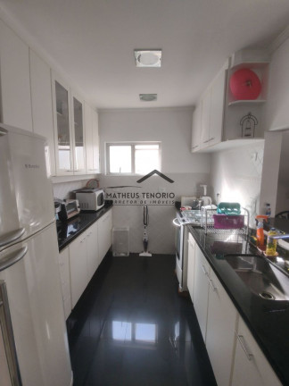 Imagem Cobertura com 4 Quartos à Venda, 180 m²