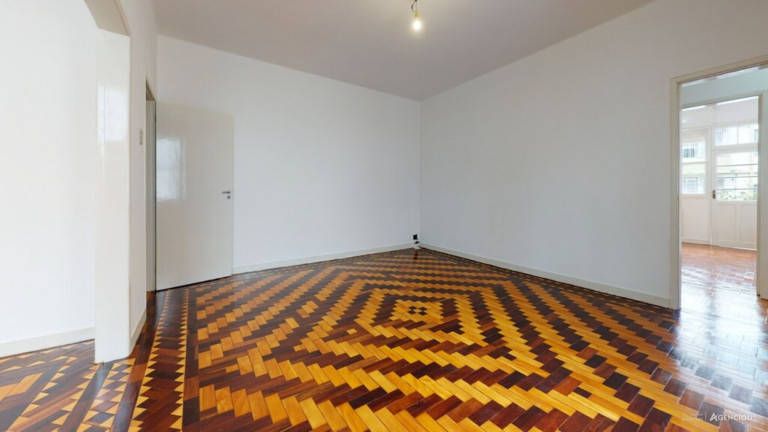 Imagem Imóvel com 3 Quartos à Venda, 108 m² em Santana - Porto Alegre Imagem Imóvel com 3 Quartos à Venda, 108 m² em Santana - Porto Alegre