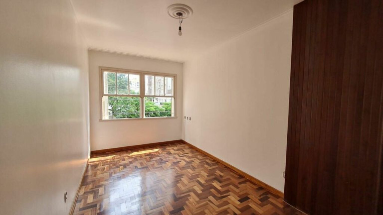 Imagem Apartamento com 2 Quartos à Venda, em Passo Da Areia - Porto Alegre Imagem Apartamento com 2 Quartos à Venda, em Passo Da Areia - Porto Alegre
