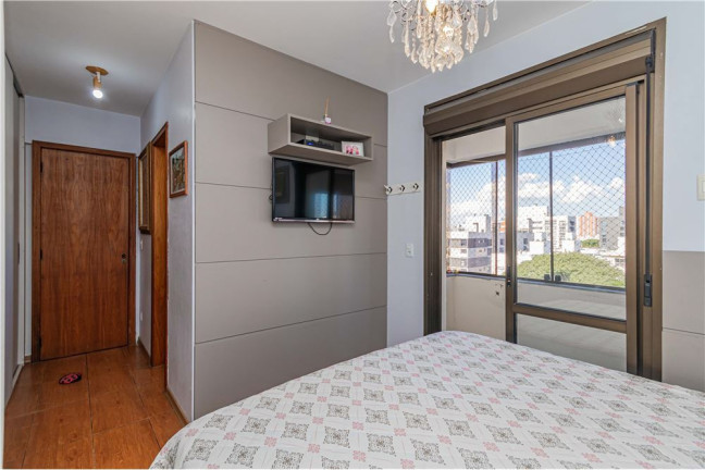 Imagem Apartamento com 2 Quartos à Venda, 73 m² em Menino Deus - Porto Alegre Imagem Apartamento com 2 Quartos à Venda, 73 m² em Menino Deus - Porto Alegre