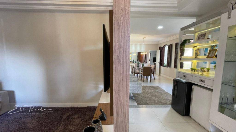 Imagem Casa com 3 Quartos à Venda, 400 m² em Itapuã - Vila Velha