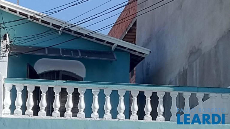 Sobrado com 3 Quartos à Venda, 94 m² em Vila Palmares - Santo André