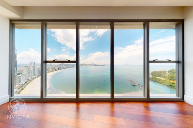 Apartamento com 4 Quartos à Venda, 230 m² em Barra Sul - Balneário Camboriú