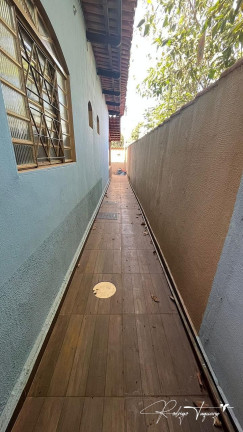 Imagem Casa com 3 Quartos à Venda, 250 m² em Setor Faiçalville - Goiânia