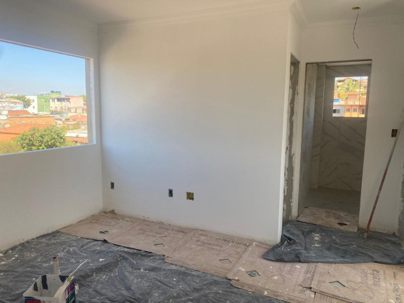 Imagem Imóvel com 2 Quartos à Venda, 42 m² em Santa Terezinha - Belo Horizonte