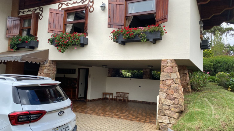 Imagem Casa com 3 Quartos à Venda, 185 m² em Bela Vista - Campos Do Jordão Imagem Casa com 3 Quartos à Venda, 185 m² em Bela Vista - Campos Do Jordão