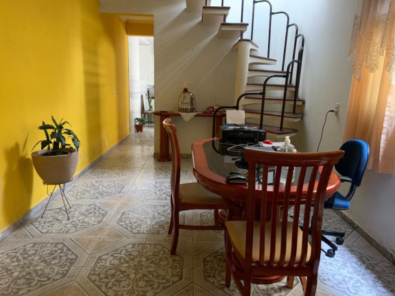 Imagem Sobrado com 3 Quartos à Venda, 212 m² em Itaquera - São Paulo Imagem Sobrado com 3 Quartos à Venda, 212 m² em Itaquera - São Paulo