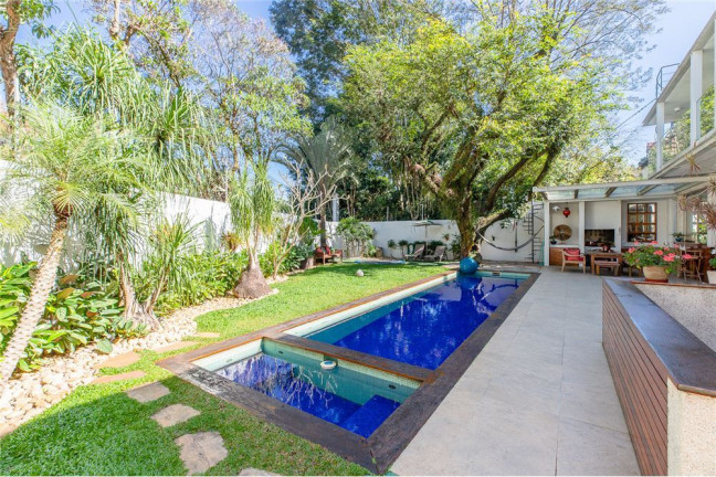Imagem Casa com 4 Quartos à Venda, 350 m² em Granja Julieta - São Paulo