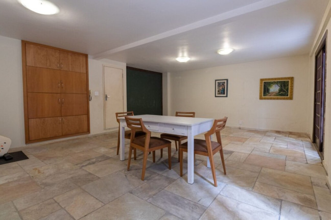 Imagem Apartamento com 2 Quartos à Venda, 210 m² em Higienópolis - São Paulo Imagem Apartamento com 2 Quartos à Venda, 210 m² em Higienópolis - São Paulo