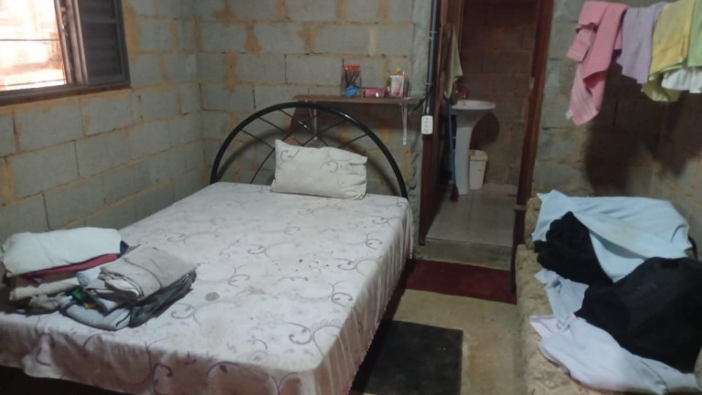 Imagem Chácara com 1 Quarto à Venda, 69 m² em Centro - Santa Branca Imagem Chácara com 1 Quarto à Venda, 69 m² em Centro - Santa Branca