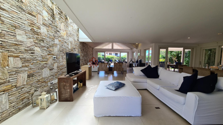 Imagem Casa de Condomínio com 5 Quartos à Venda, 600 m² em Baía Formosa - Armação Dos Búzios Imagem Casa de Condomínio com 5 Quartos à Venda, 600 m² em Baía Formosa - Armação Dos Búzios
