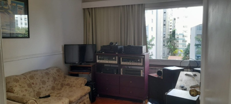 Imagem Imóvel com 3 Quartos à Venda, 130 m² em Higienópolis - São Paulo Imagem Imóvel com 3 Quartos à Venda, 130 m² em Higienópolis - São Paulo