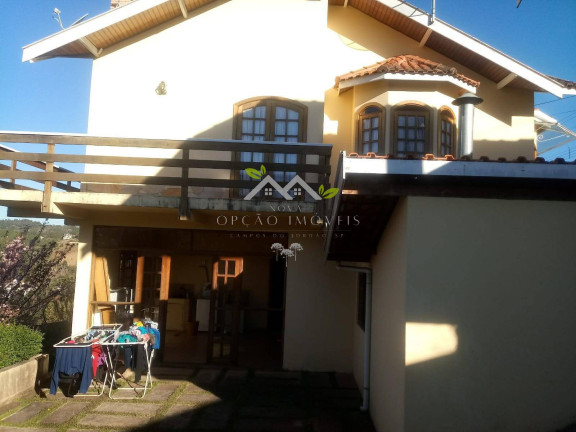 Imagem Casa com 3 Quartos à Venda, 240 m² em Vila Nova Suíça - Campos Do Jordão