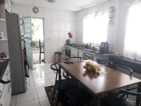 Imagem Sobrado com 3 Quartos à Venda, em Vila Ré - São Paulo Imagem Sobrado com 3 Quartos à Venda, em Vila Ré - São Paulo