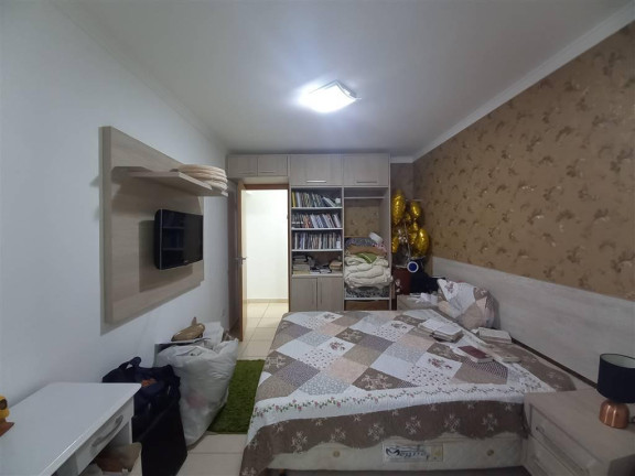 Imagem Apartamento com 3 Quartos à Venda, 127 m² em Vilamar - Praia Grande