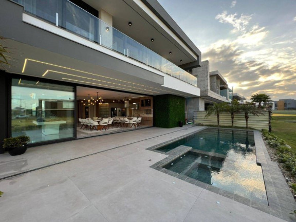 Imagem Casa de Condomínio com 5 Quartos à Venda, 494 m² em Centro - Xangri-lá