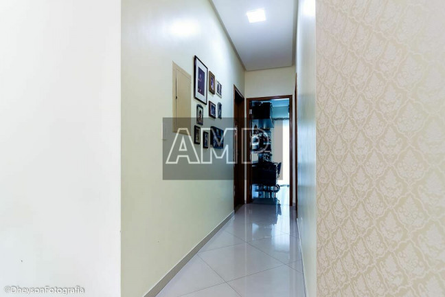 Imagem Casa com 3 Quartos à Venda, 250 m² em Tarumã - Manaus