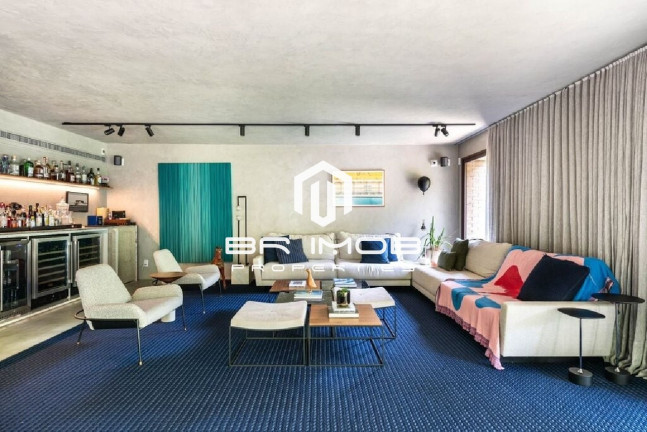 Imagem Casa com 3 Quartos à Venda, 628 m² em Alto De Pinheiros - São Paulo