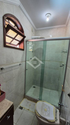 Imagem Casa com 4 Quartos à Venda, 124 m² em Brás De Pina - Rio De Janeiro