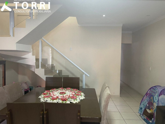 Imagem Sobrado com 3 Quartos à Venda, 221 m² em Jardim Santa Catarina - Sorocaba