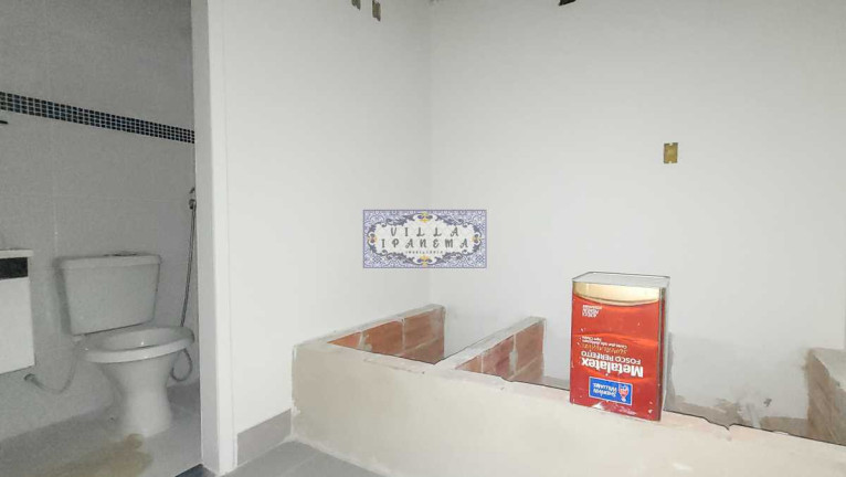 Imagem Casa com 12 Quartos à Venda, 250 m² em Tijuca - Rio De Janeiro Imagem Casa com 12 Quartos à Venda, 250 m² em Tijuca - Rio De Janeiro