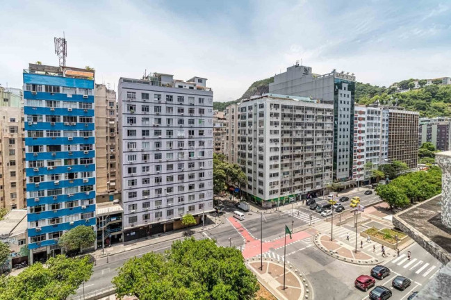 Imagem Apartamento com 3 Quartos à Venda, 135 m² em Copacabana - Rio De Janeiro