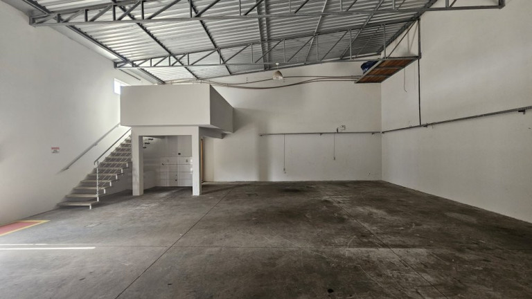 Imagem Imóvel Comercial para Alugar, 90 m² em Rio Pequeno - Camboriú