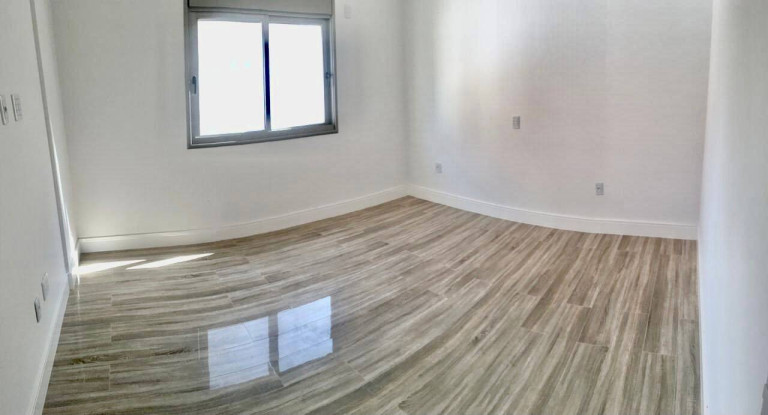 Imagem Apartamento com 3 Quartos à Venda, 151 m² em Bombinhas - Bombinhas Imagem Apartamento com 3 Quartos à Venda, 151 m² em Bombinhas - Bombinhas