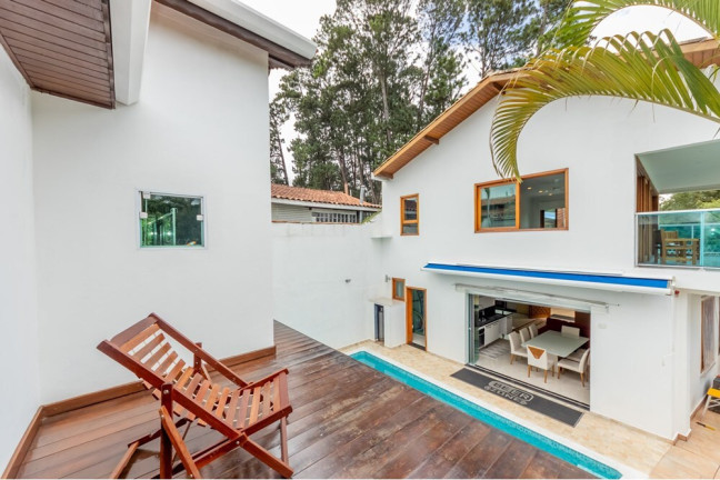 Imagem Casa com 3 Quartos à Venda, 247 m² em Guarapiranga - São Paulo Imagem Casa com 3 Quartos à Venda, 247 m² em Guarapiranga - São Paulo