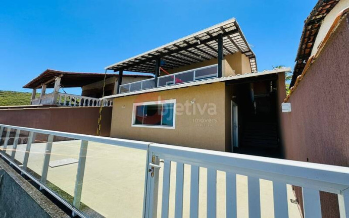 Imagem Casa de Condomínio com 3 Quartos à Venda, 400 m² em Peró - Cabo Frio