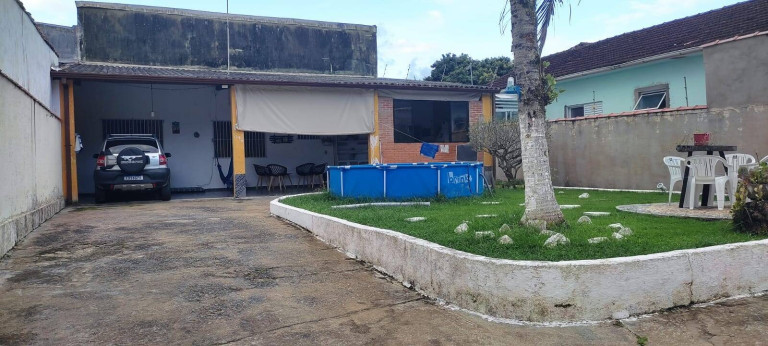 Imagem Casa com 1 Quarto à Venda, 350 m² em Jardim Veneza - Peruíbe Imagem Casa com 1 Quarto à Venda, 350 m² em Jardim Veneza - Peruíbe