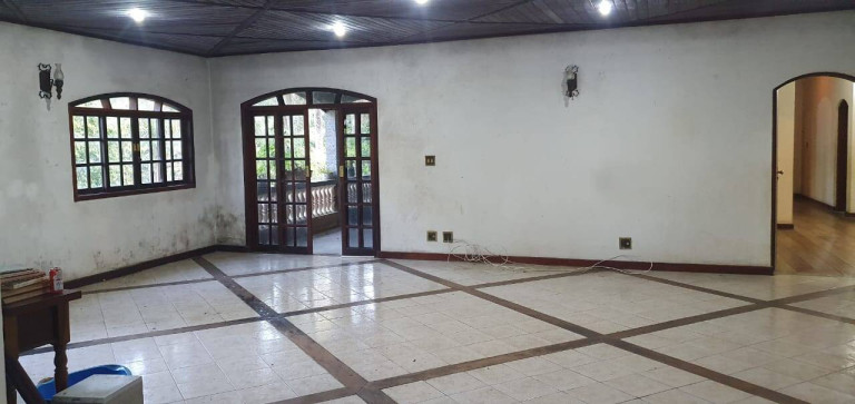 Imagem Chácara com 4 Quartos à Venda, 404 m² em Chácaras Copaco - Arujá